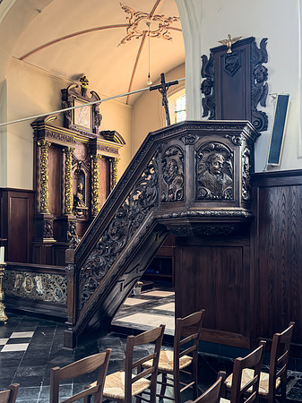 The pulpit in Waterland-Oudeman church IMG_6517