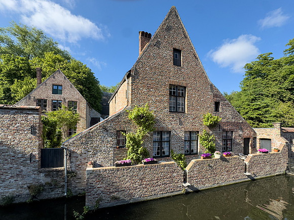 Begijnhof Bruges   IMG_6686
