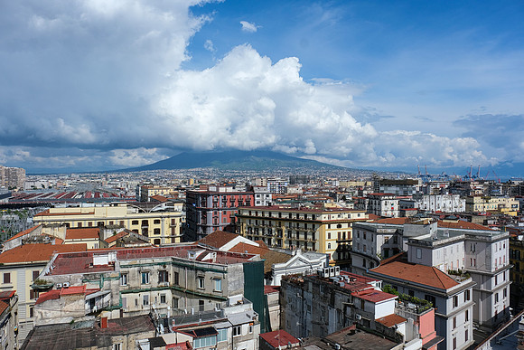 Mount Vesuvio!