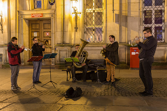 brass quintet playing really awesome jazz in  on the Main Street of Gdansk