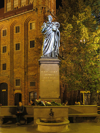 Copernicus statue in Toruń