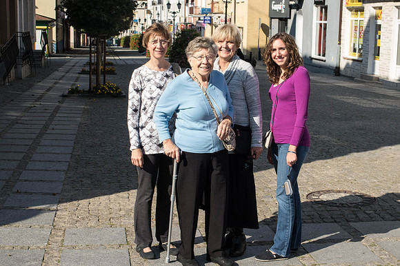 The Zaczek girls in Łomża
