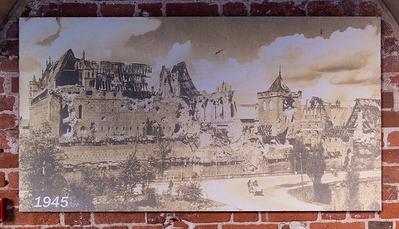 What Malbork Castle looked like in 1945