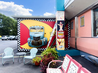 IMG_9864-Connies Diner outside