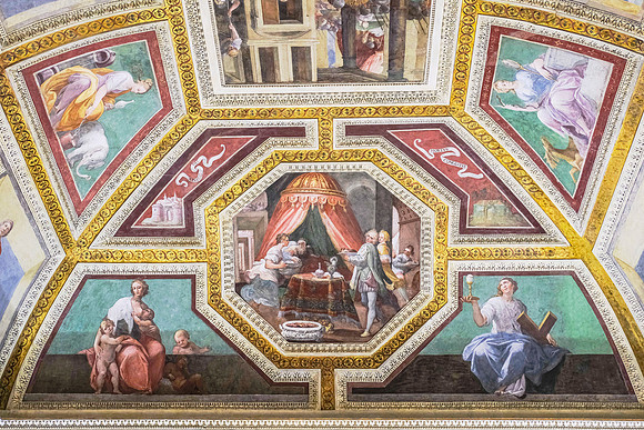 more frescoes on the ceiling