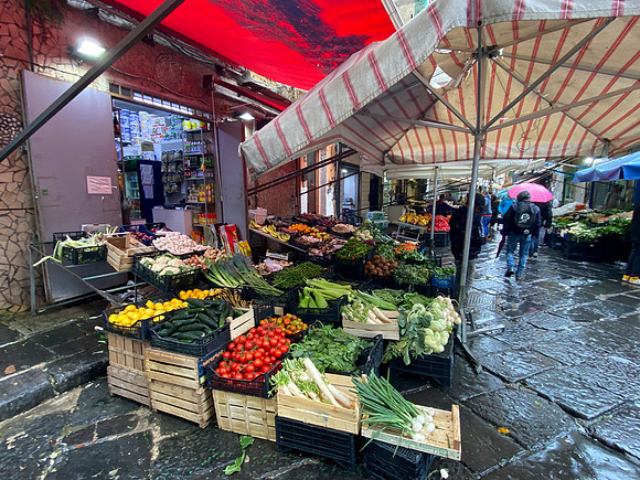 fruttivendolo - fruit & vegetable sellers