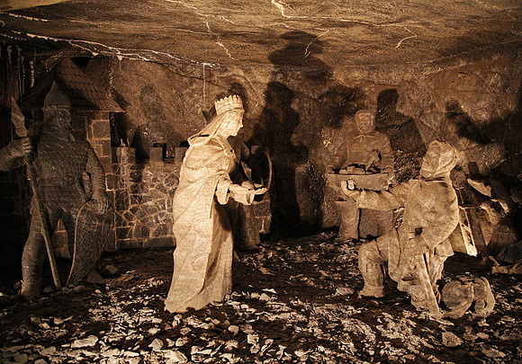 Queen Kinga, also carved from salt in the salt mine
