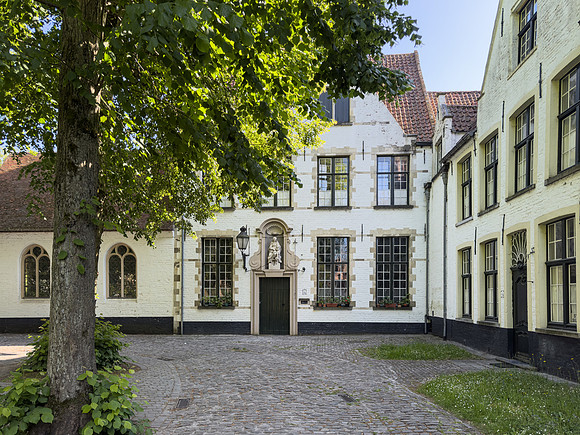 Begijnhof, Bruges IMG_6677