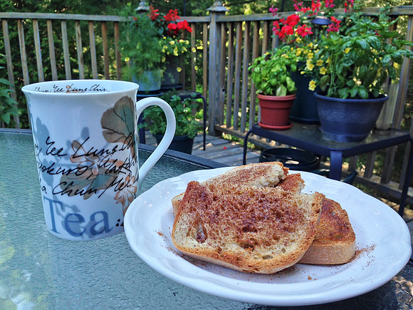 Tea and Cinnamon toast