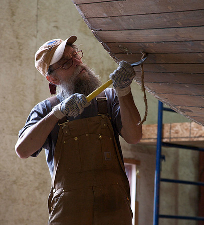 boat builder at Rockport Marina