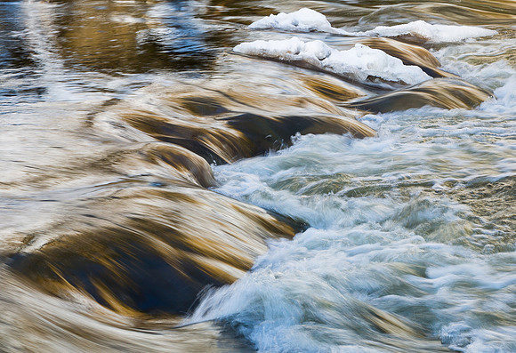 Waves of Gold 1