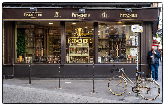 La Pistacherie, a cute pistachio shop