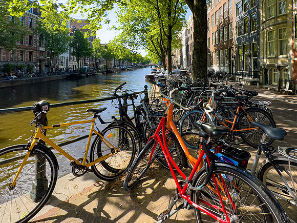 more bikes in Amsterdam