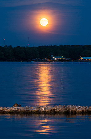 Super Harvest Full Moon