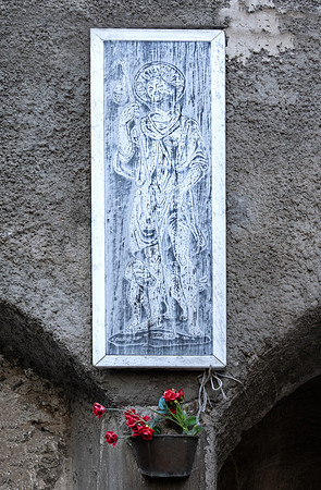 Saint Rocco, carved by Nicola Rillo